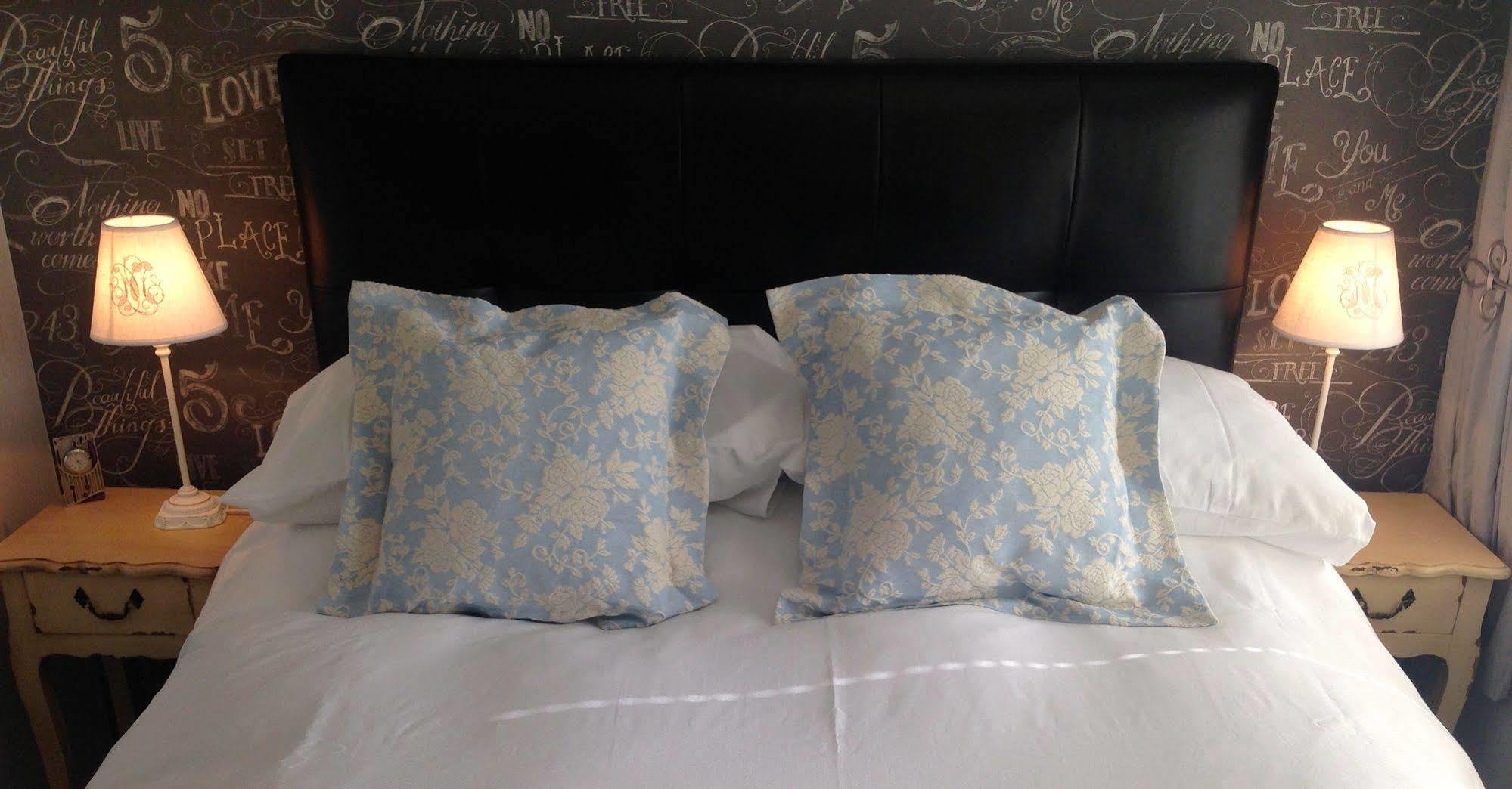 Herons Nest B&B 말로 외부 사진